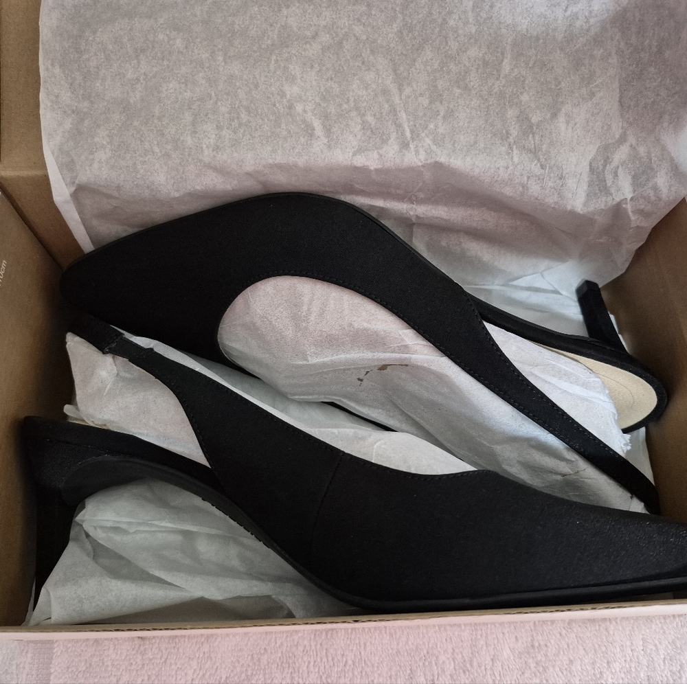Life Stride Annalise Slingback Pump Black Fabric - Picture 2 of 3
